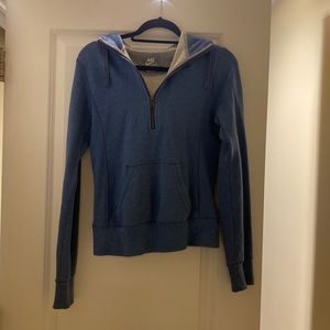 Nike quarter zip sweatshirt. Blue. Womens S (4-6)